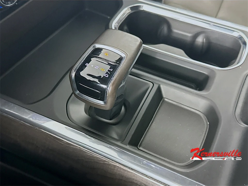 2024 Chevrolet Silverado 4th Gen - Image 16 of 21