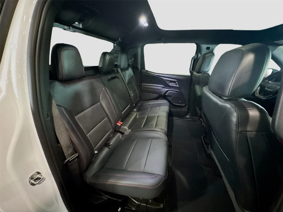 2024 Chevrolet Silverado 4th Gen - Image 19 of 21