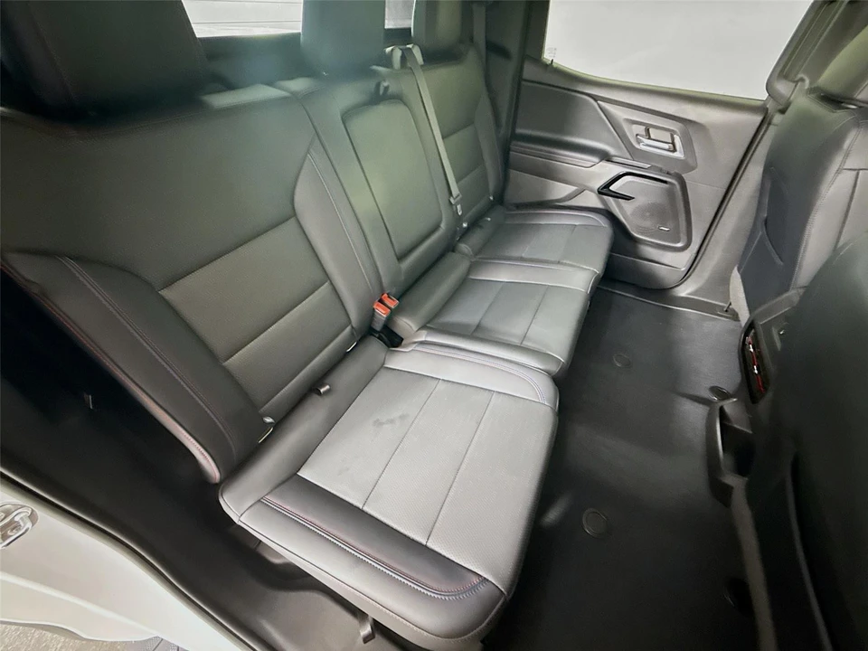 2024 Chevrolet Silverado 4th Gen - Image 14 of 21