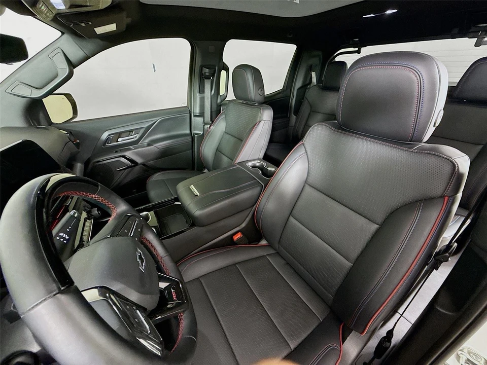 2024 Chevrolet Silverado 4th Gen - Image 2 of 21