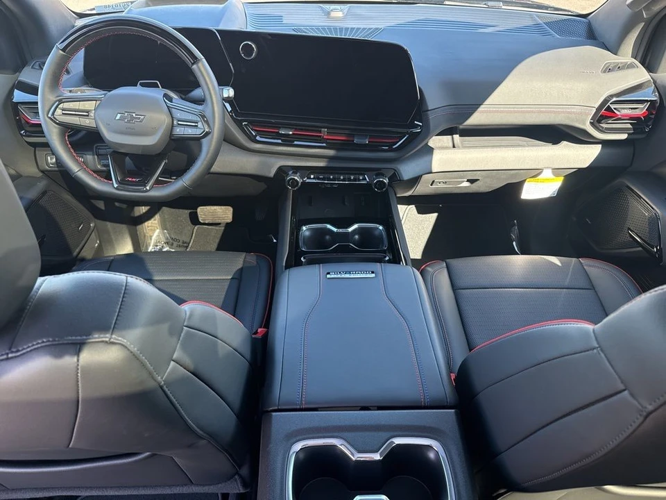 2024 Chevrolet Silverado 4th Gen - Image 15 of 21