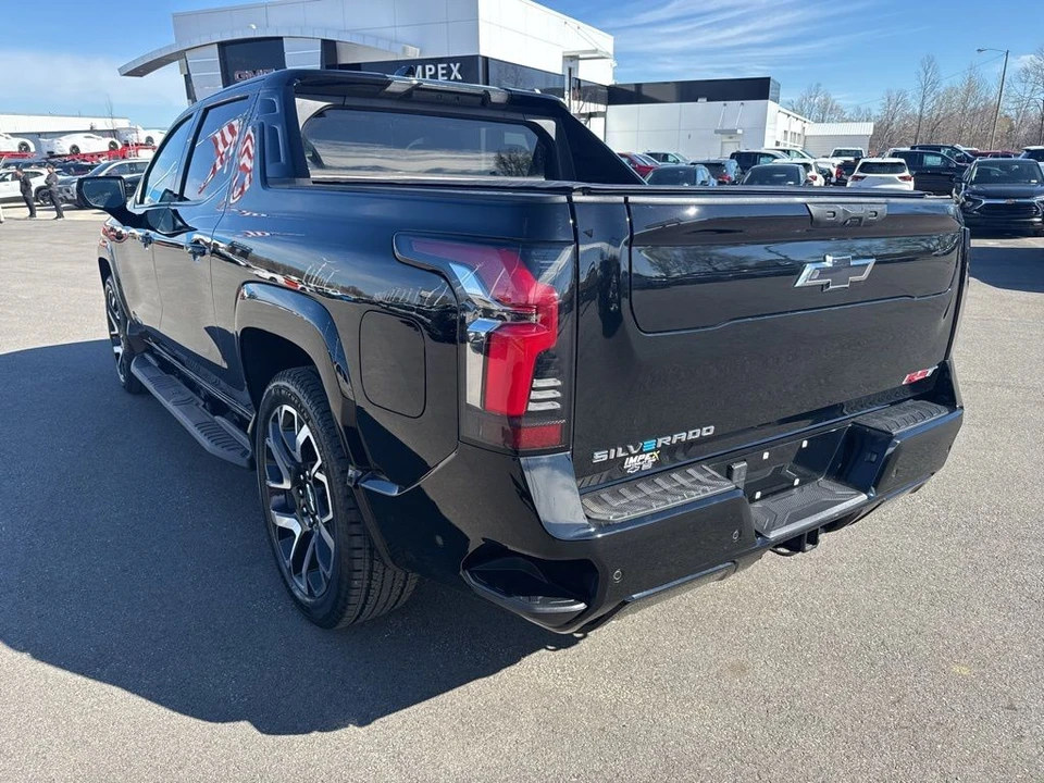2024 Chevrolet Silverado 4th Gen - Image 3 of 21