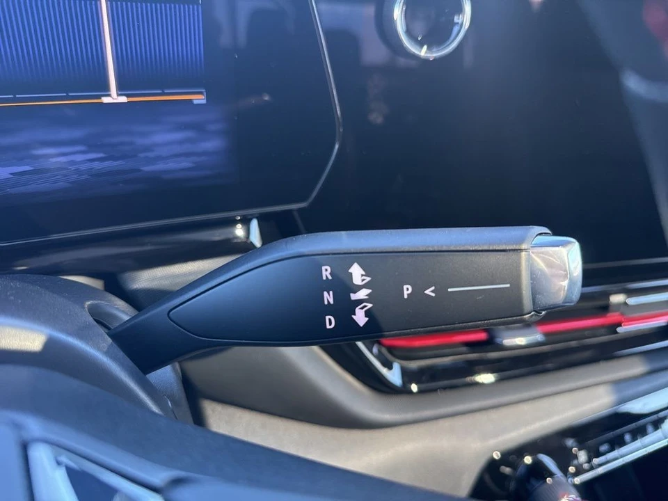 2024 Chevrolet Silverado 4th Gen - Image 19 of 21