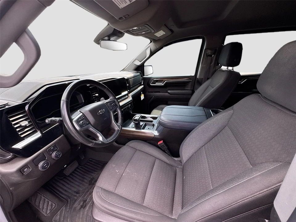2024 Chevrolet Silverado 4th Gen - Image 11 of 16