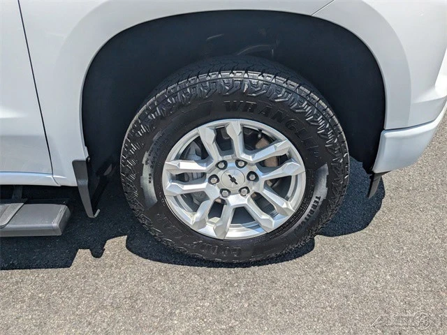 2024 Chevrolet Silverado 4th Gen - Image 11 of 21