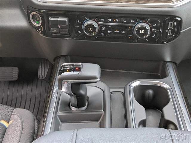 2024 Chevrolet Silverado 4th Gen - Image 19 of 21