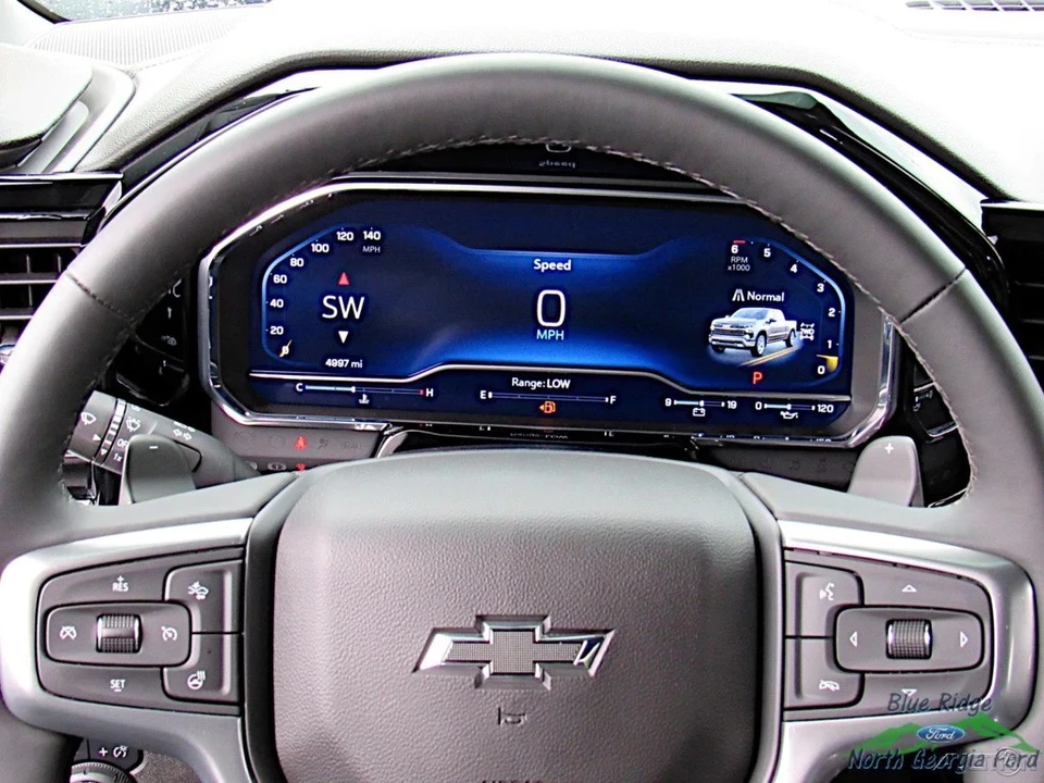 2024 Chevrolet Silverado 4th Gen - Image 19 of 21