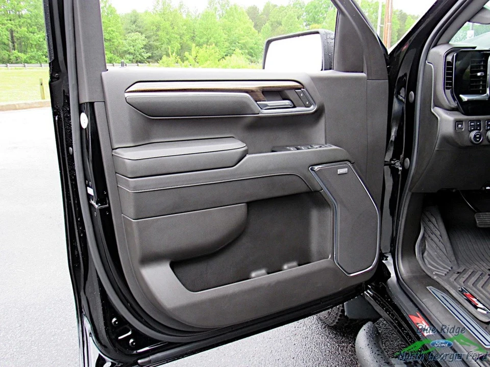 2024 Chevrolet Silverado 4th Gen - Image 10 of 21
