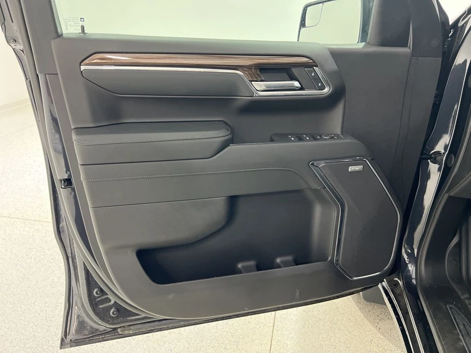 2024 Chevrolet Silverado 4th Gen - Image 21 of 21