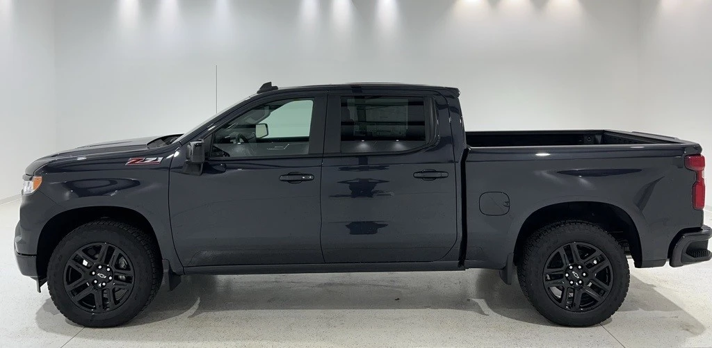 2024 Chevrolet Silverado 4th Gen - Image 2 of 21
