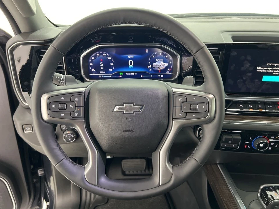 2024 Chevrolet Silverado 4th Gen - Image 10 of 31