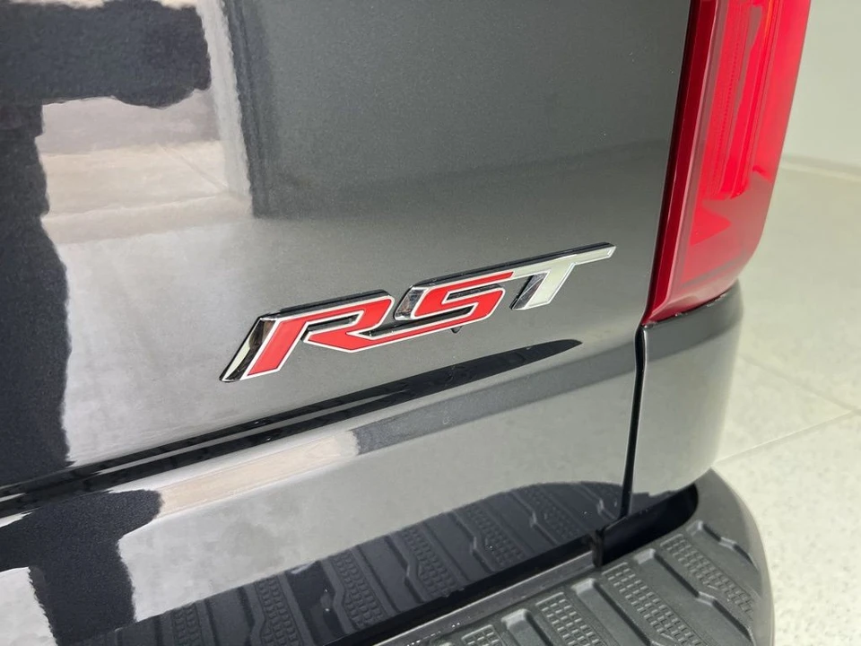 2024 Chevrolet Silverado 4th Gen - Image 30 of 31