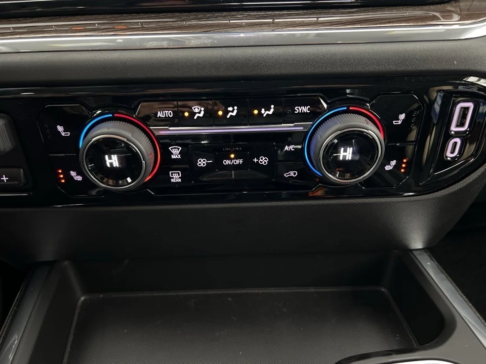 2024 Chevrolet Silverado 4th Gen - Image 17 of 31