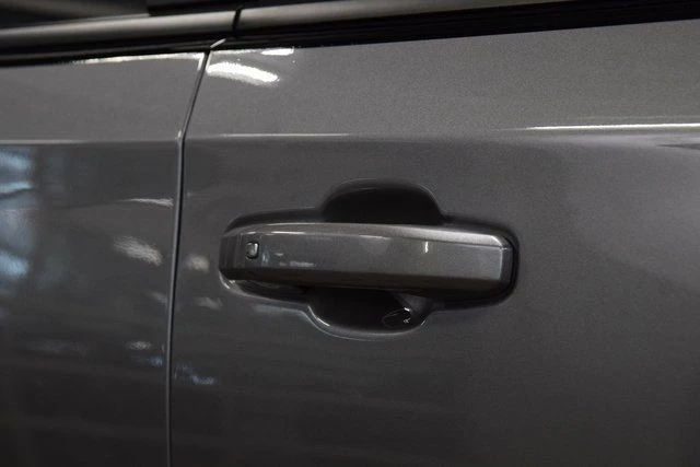 2024 Chevrolet Silverado 4th Gen - Image 17 of 21