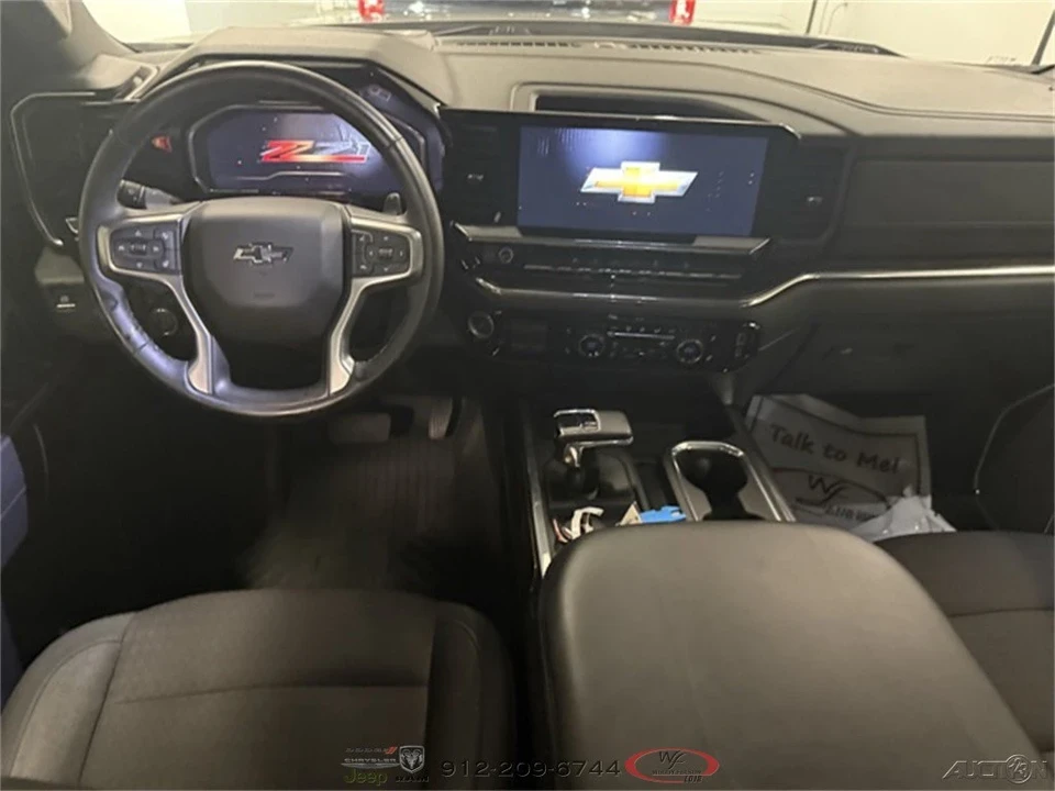 2024 Chevrolet Silverado 4th Gen - Image 16 of 19