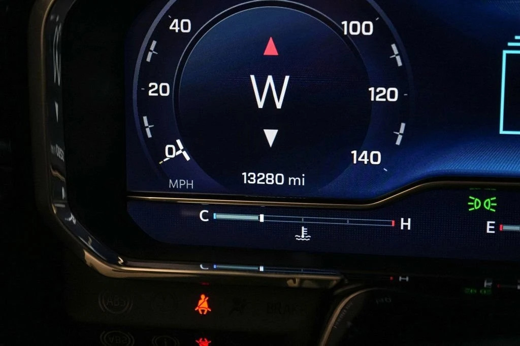 2024 Chevrolet Silverado 4th Gen - Image 20 of 21