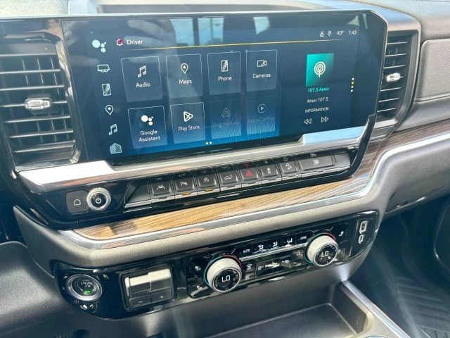 2024 Chevrolet Silverado 4th Gen - Image 19 of 31