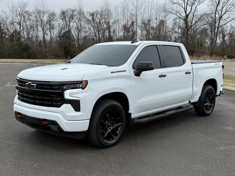 2024 Chevrolet Silverado 4th Gen - Image 2 of 21