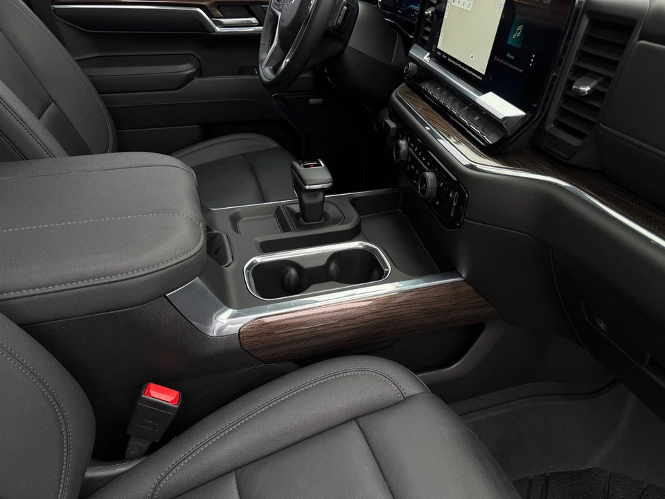 2024 Chevrolet Silverado 4th Gen - Image 18 of 21