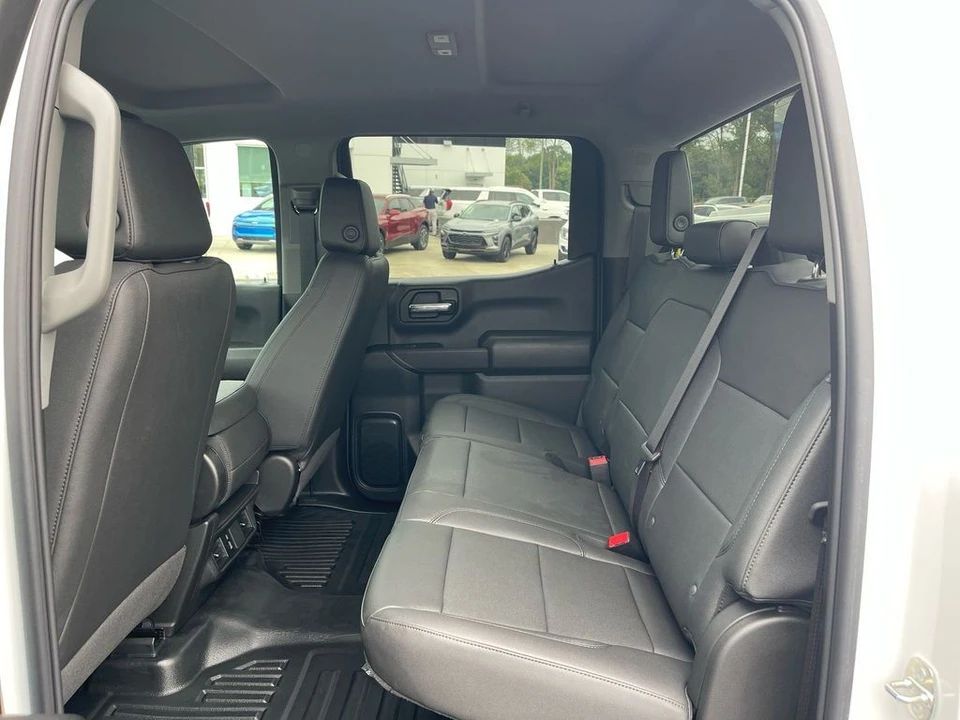 2024 Chevrolet Silverado 4th Gen - Image 10 of 12