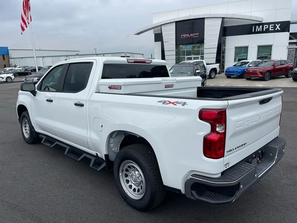 2024 Chevrolet Silverado 4th Gen - Image 3 of 12