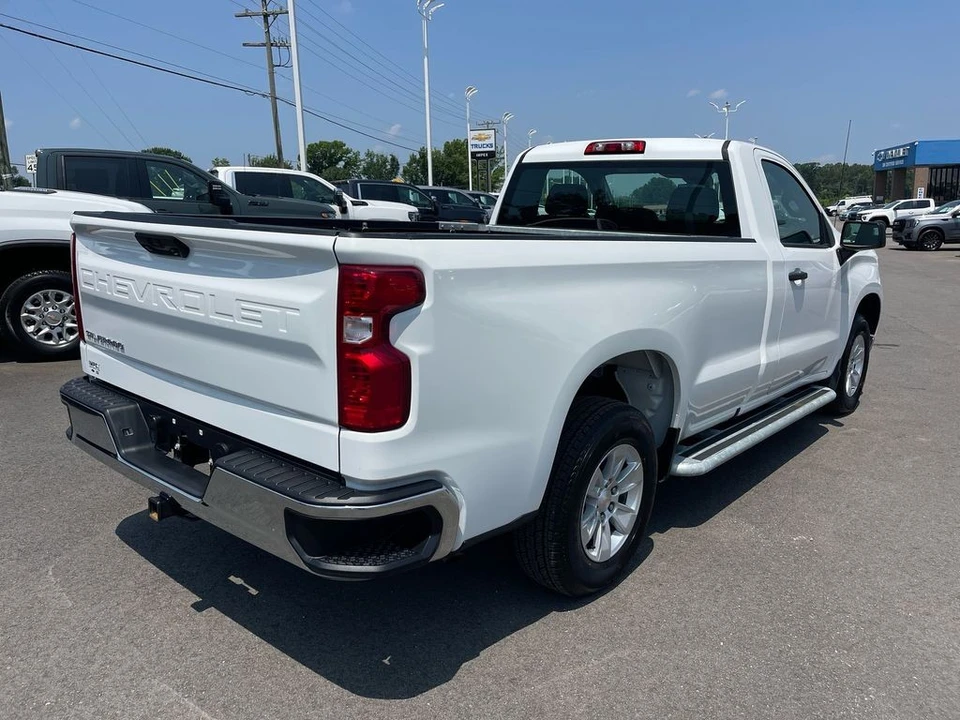 2024 Chevrolet Silverado 4th Gen - Image 5 of 12