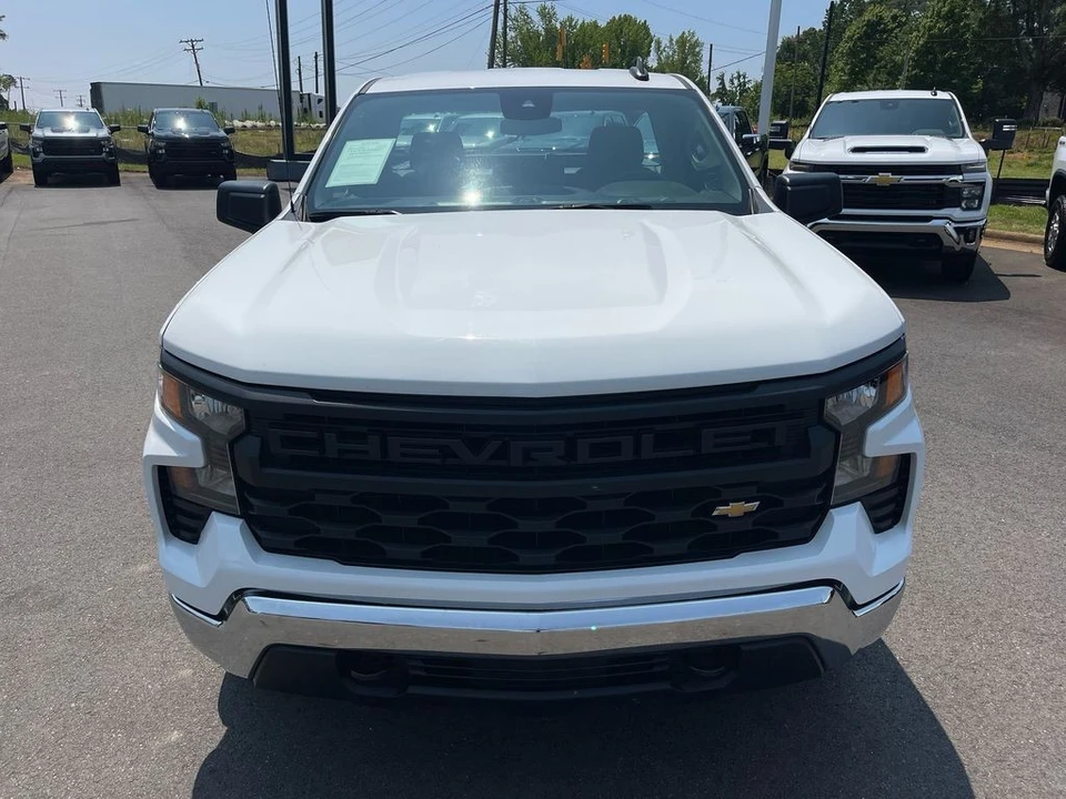 2024 Chevrolet Silverado 4th Gen - Image 8 of 12