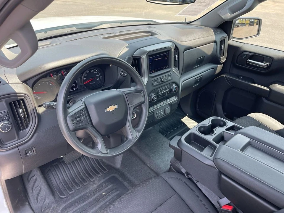 2024 Chevrolet Silverado 4th Gen - Image 10 of 12