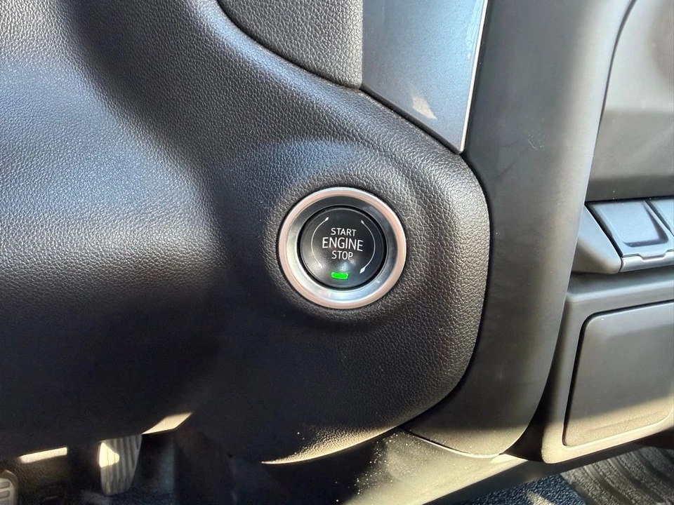 2024 Chevrolet Silverado 4th Gen - Image 17 of 21