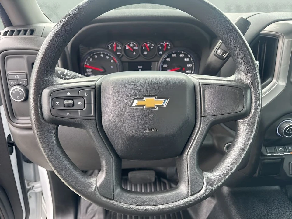 2024 Chevrolet Silverado 4th Gen - Image 10 of 21