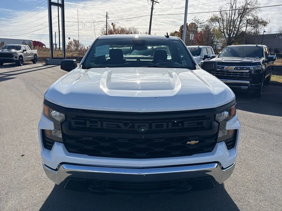 2024 Chevrolet Silverado 4th Gen - Image 8 of 12