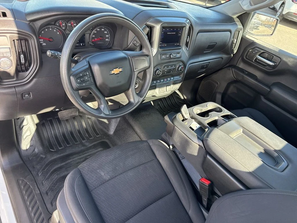 2024 Chevrolet Silverado 4th Gen - Image 10 of 21