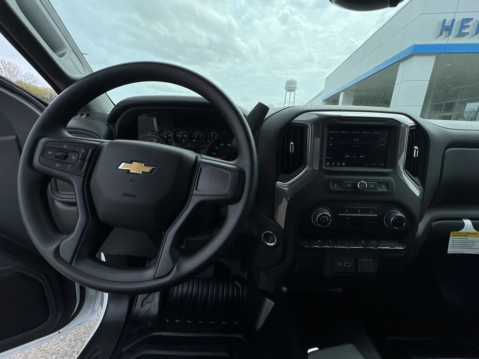 2024 Chevrolet Silverado 4th Gen - Image 19 of 21