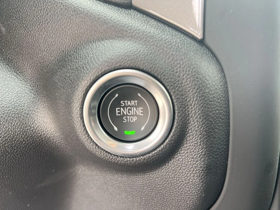 2024 Chevrolet Silverado 4th Gen - Image 16 of 21