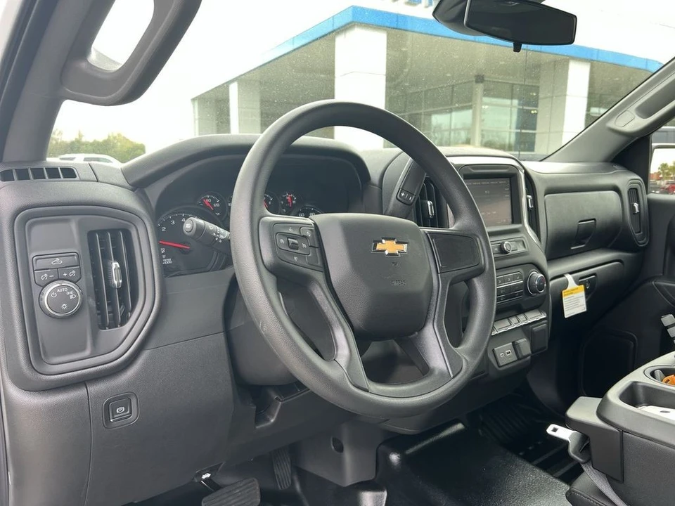 2024 Chevrolet Silverado 4th Gen - Image 10 of 21