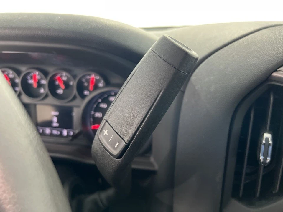 2024 Chevrolet Silverado 4th Gen - Image 15 of 21