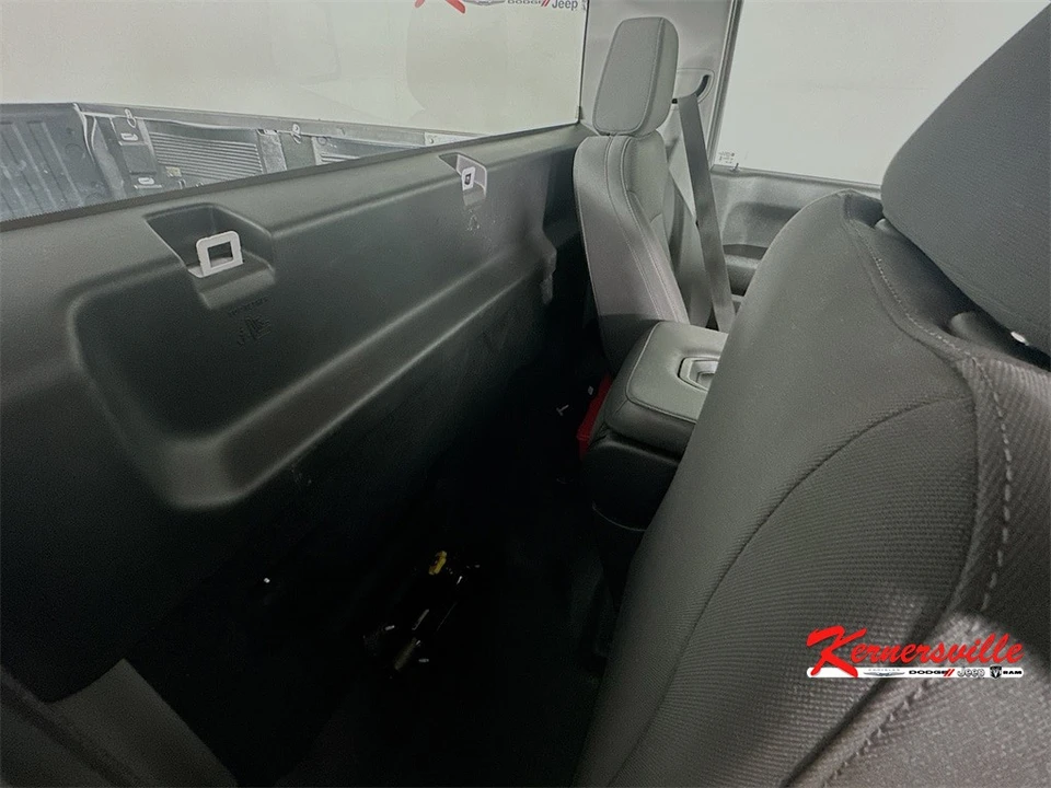 2024 Chevrolet Silverado 4th Gen - Image 10 of 21