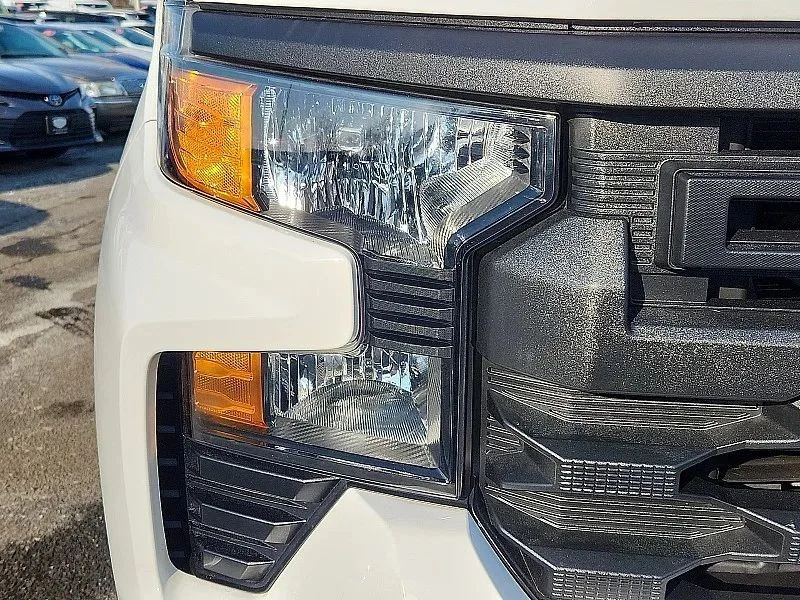 2024 Chevrolet Silverado 4th Gen - Image 10 of 12