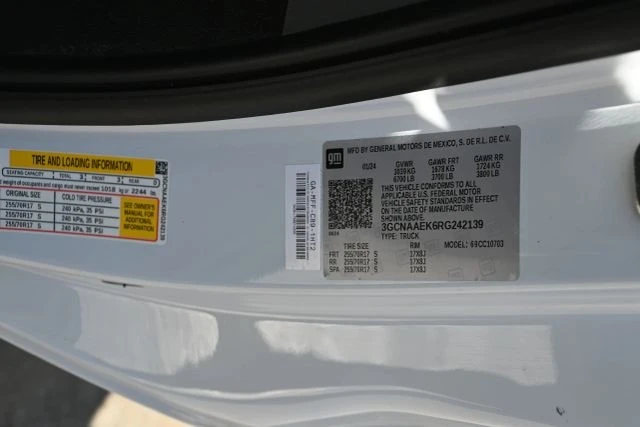 2024 Chevrolet Silverado 4th Gen - Image 15 of 15
