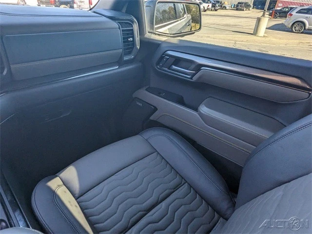 2024 Chevrolet Silverado 4th Gen - Image 18 of 21