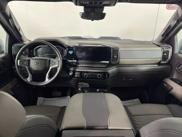 2024 Chevrolet Silverado 4th Gen - Image 11 of 12