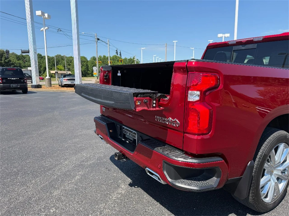 2024 Chevrolet Silverado 4th Gen - Image 11 of 31