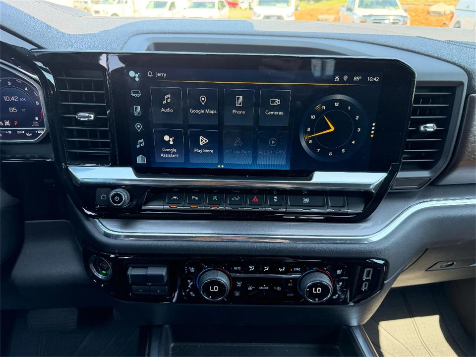2024 Chevrolet Silverado 4th Gen - Image 27 of 31
