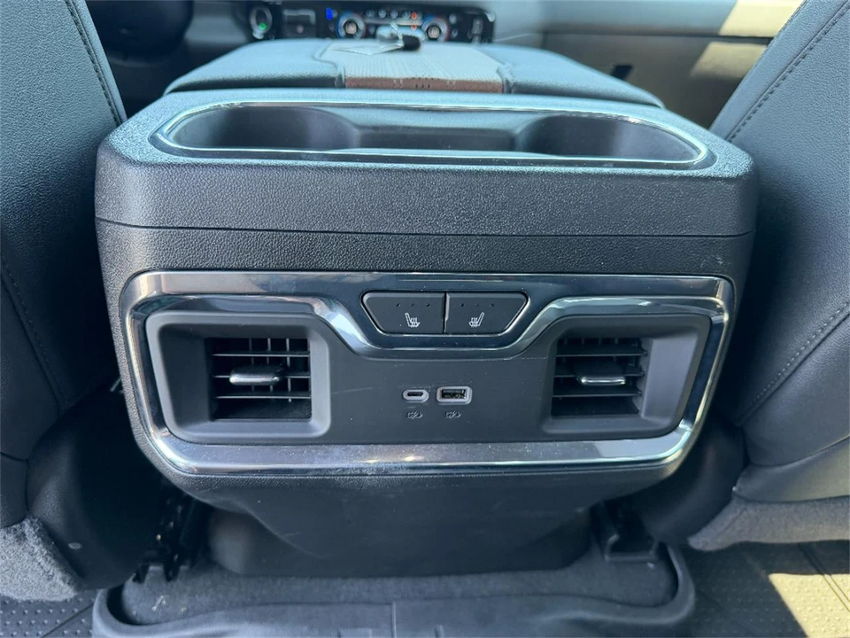 2024 Chevrolet Silverado 4th Gen - Image 24 of 31