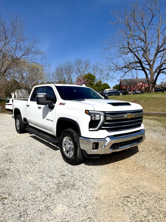 2024 Chevrolet Silverado Heavy Duty 4th Gen - Image 3 of 20