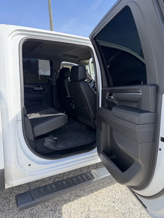 2024 Chevrolet Silverado Heavy Duty 4th Gen - Image 10 of 20