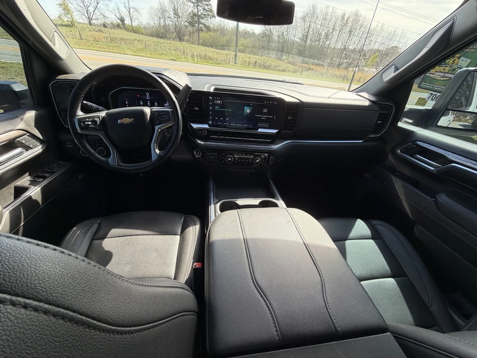 2024 Chevrolet Silverado Heavy Duty 4th Gen - Image 11 of 20