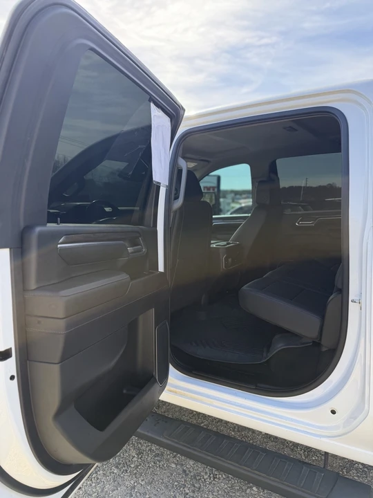 2024 Chevrolet Silverado Heavy Duty 4th Gen - Image 8 of 20