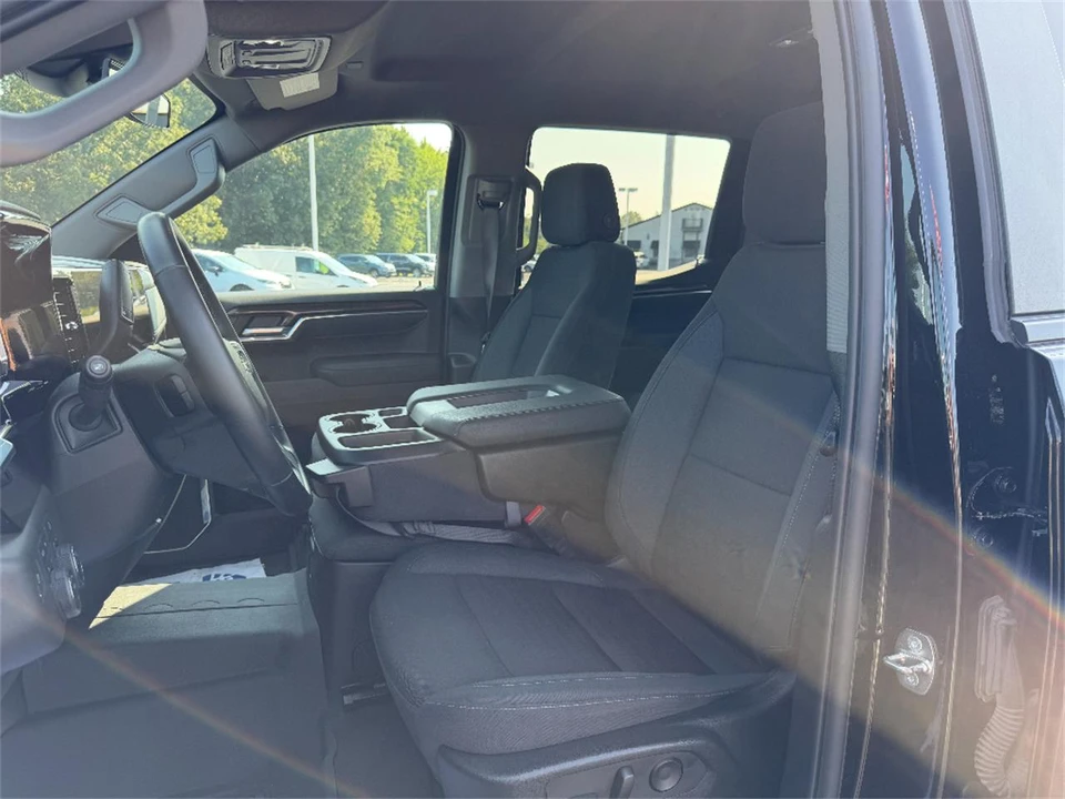 2024 Chevrolet Silverado 4th Gen - Image 31 of 31