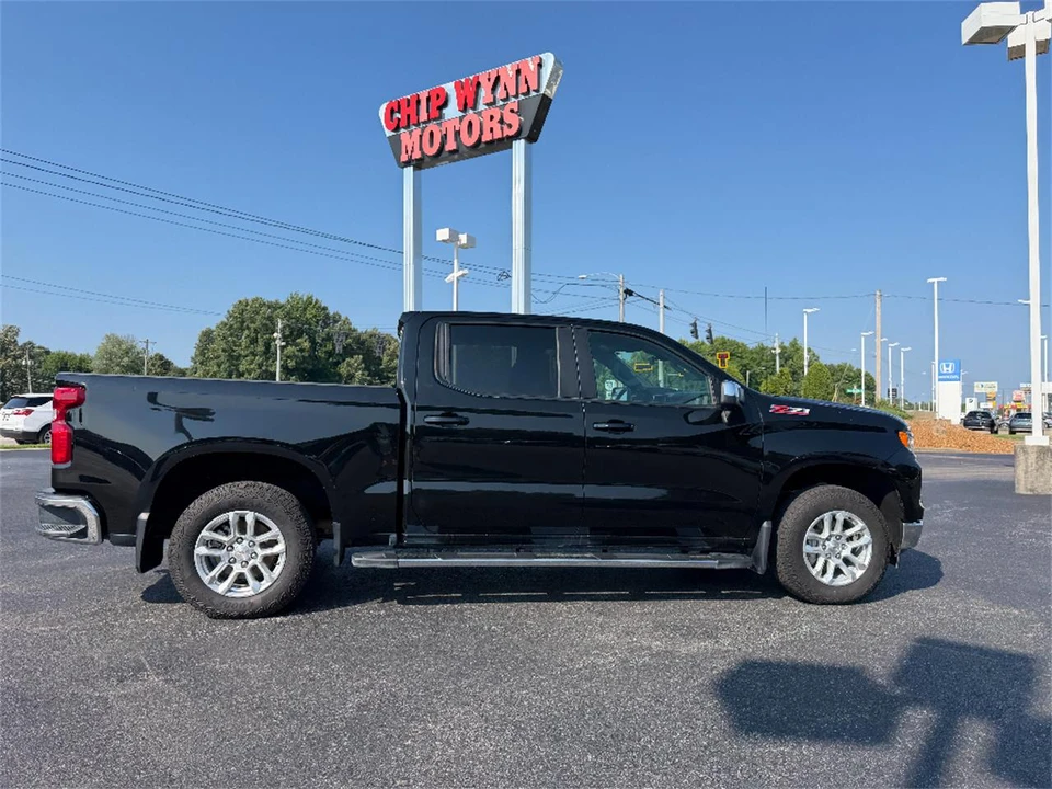 2024 Chevrolet Silverado 4th Gen - Image 8 of 31